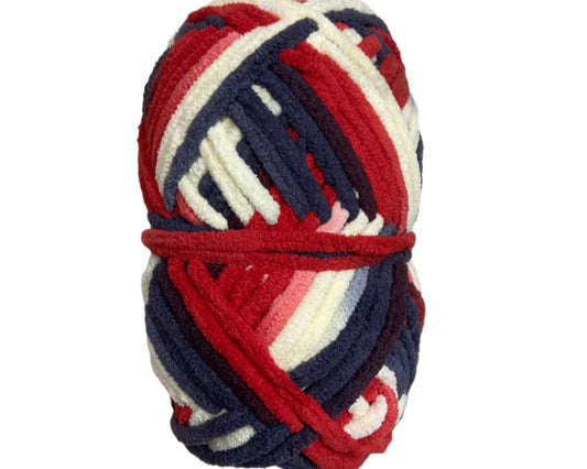 Plushie / Amigurumi Yarn Very Soft Bulky Weight
