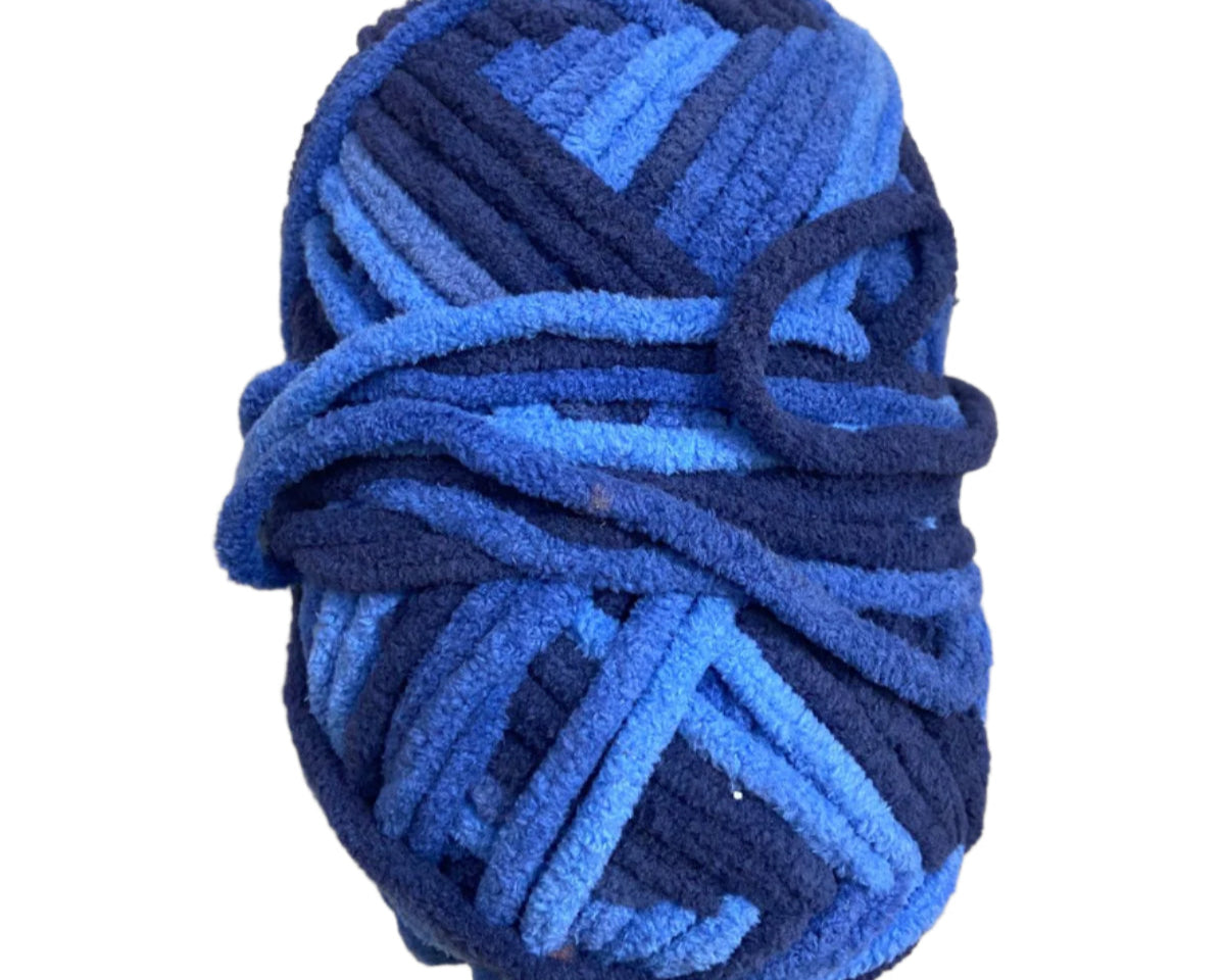 Plushie / Amigurumi Yarn Very Soft Bulky Weight