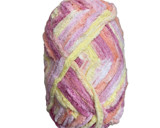 Plushie / Amigurumi Yarn Very Soft Bulky Weight